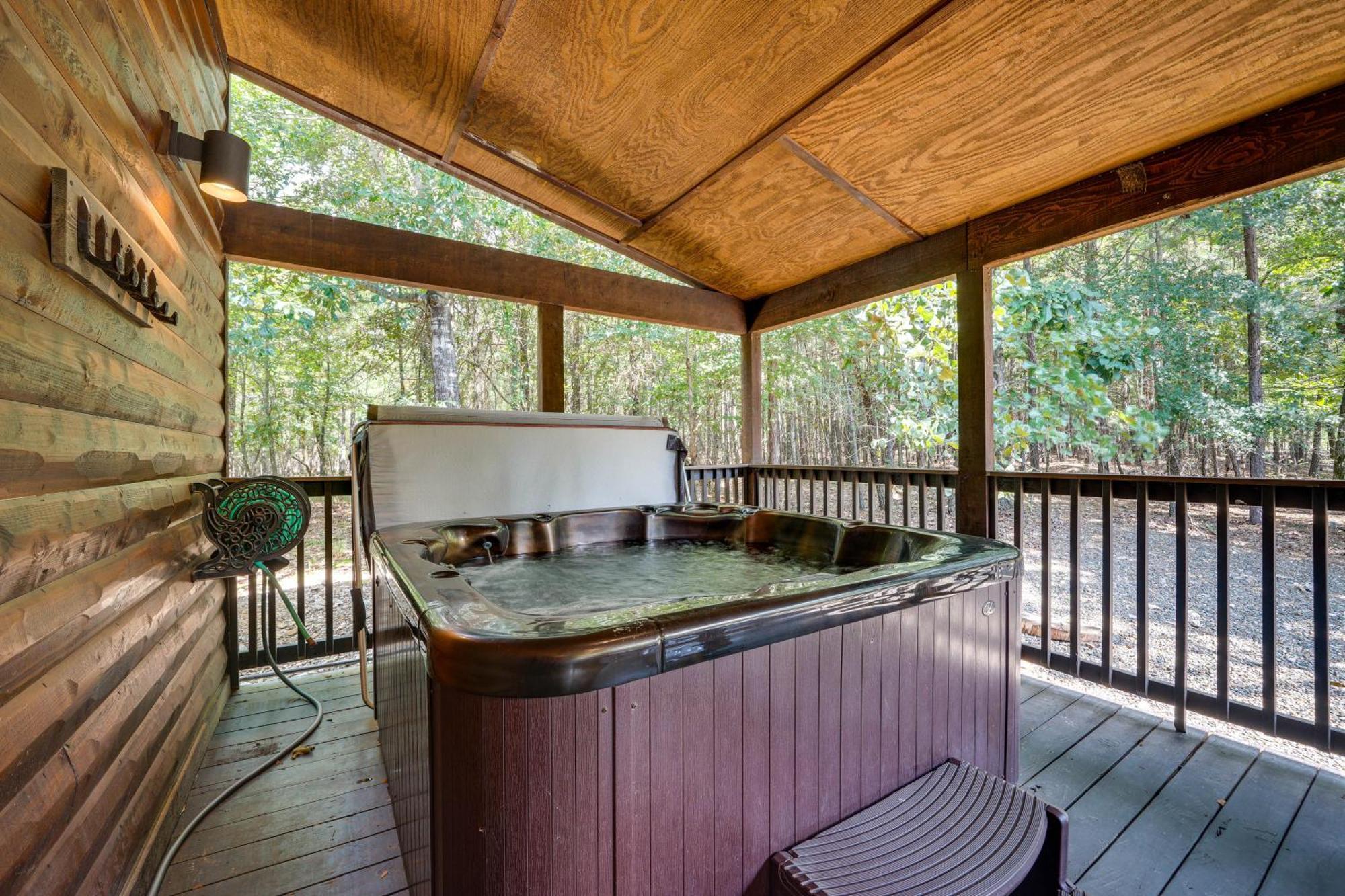 Penny Lane Lodge Broken Bow Cabin Less Than 6 Mi To Lake 外观 照片