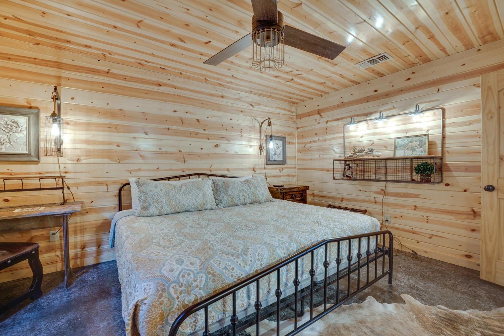 Penny Lane Lodge Broken Bow Cabin Less Than 6 Mi To Lake 外观 照片